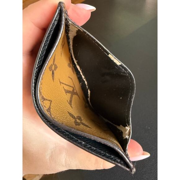 Louis Vuitton Reverse Monogram Cardholder - Picture 9 of 9